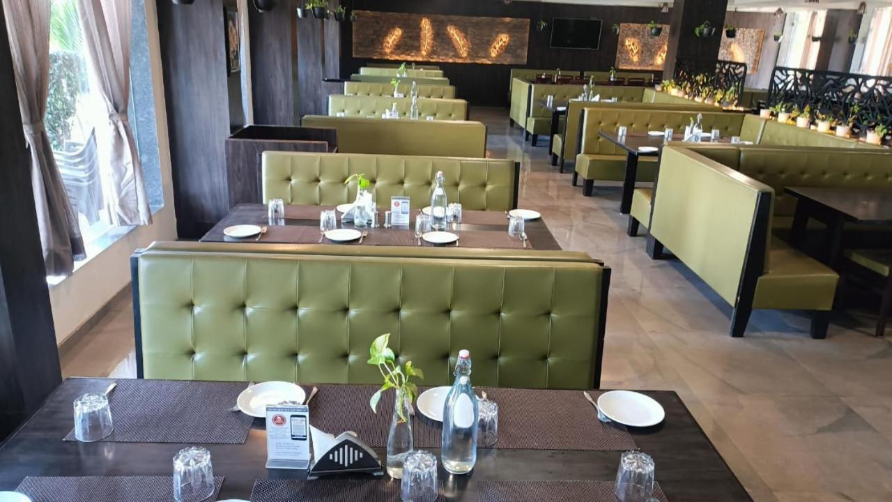 Hotel Shivalik - Mehsana Mahesana エクステリア 写真